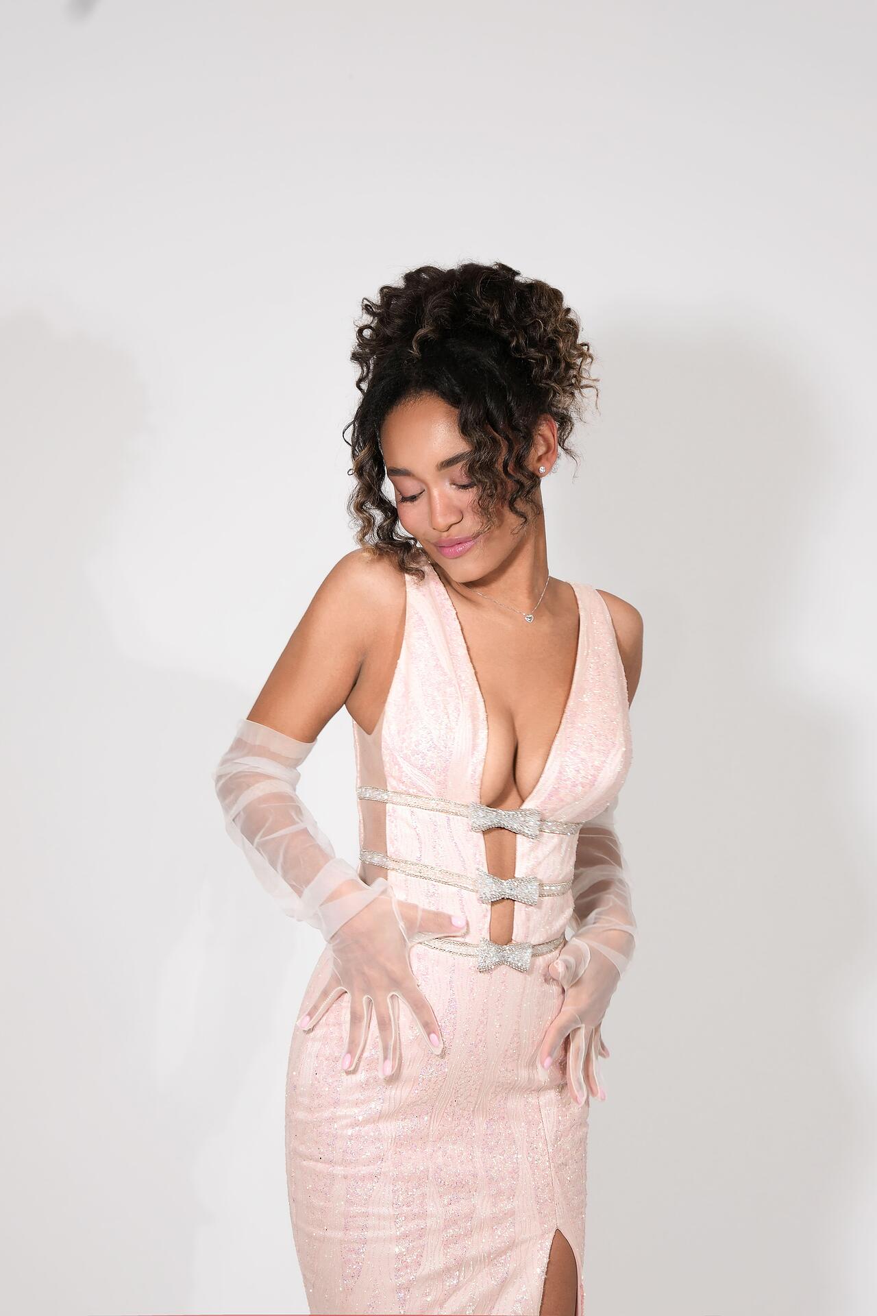 Pink dress: Sugar