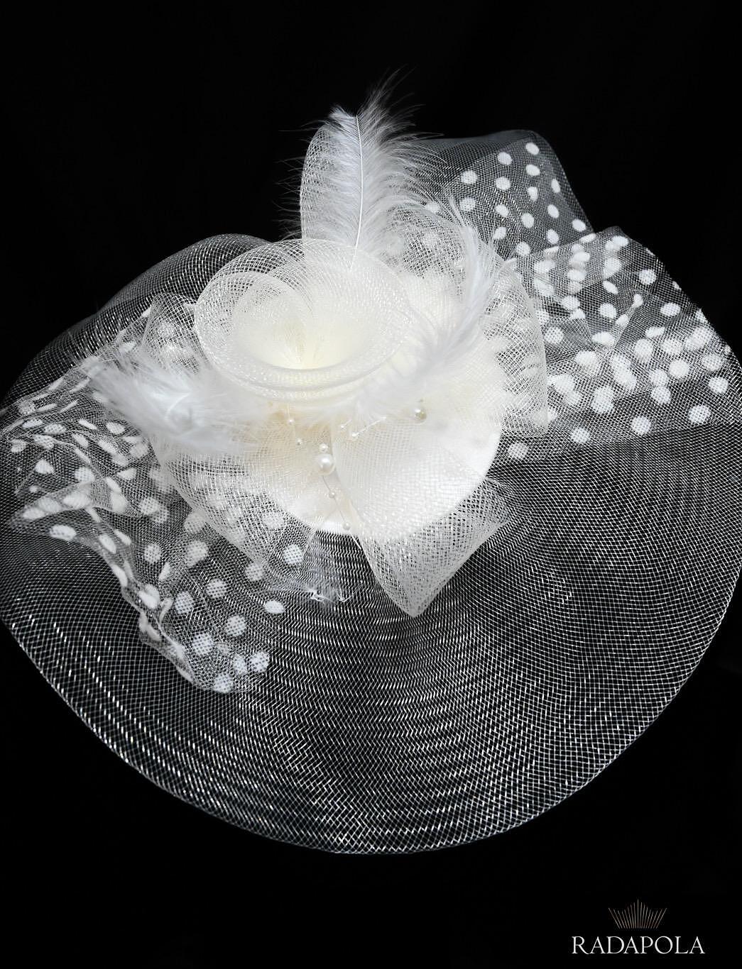 Crystal/pearl hats with mesh