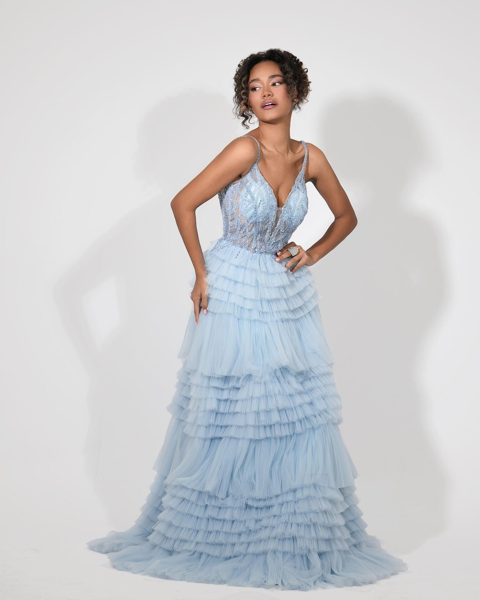 Blue dress: Blue Elza