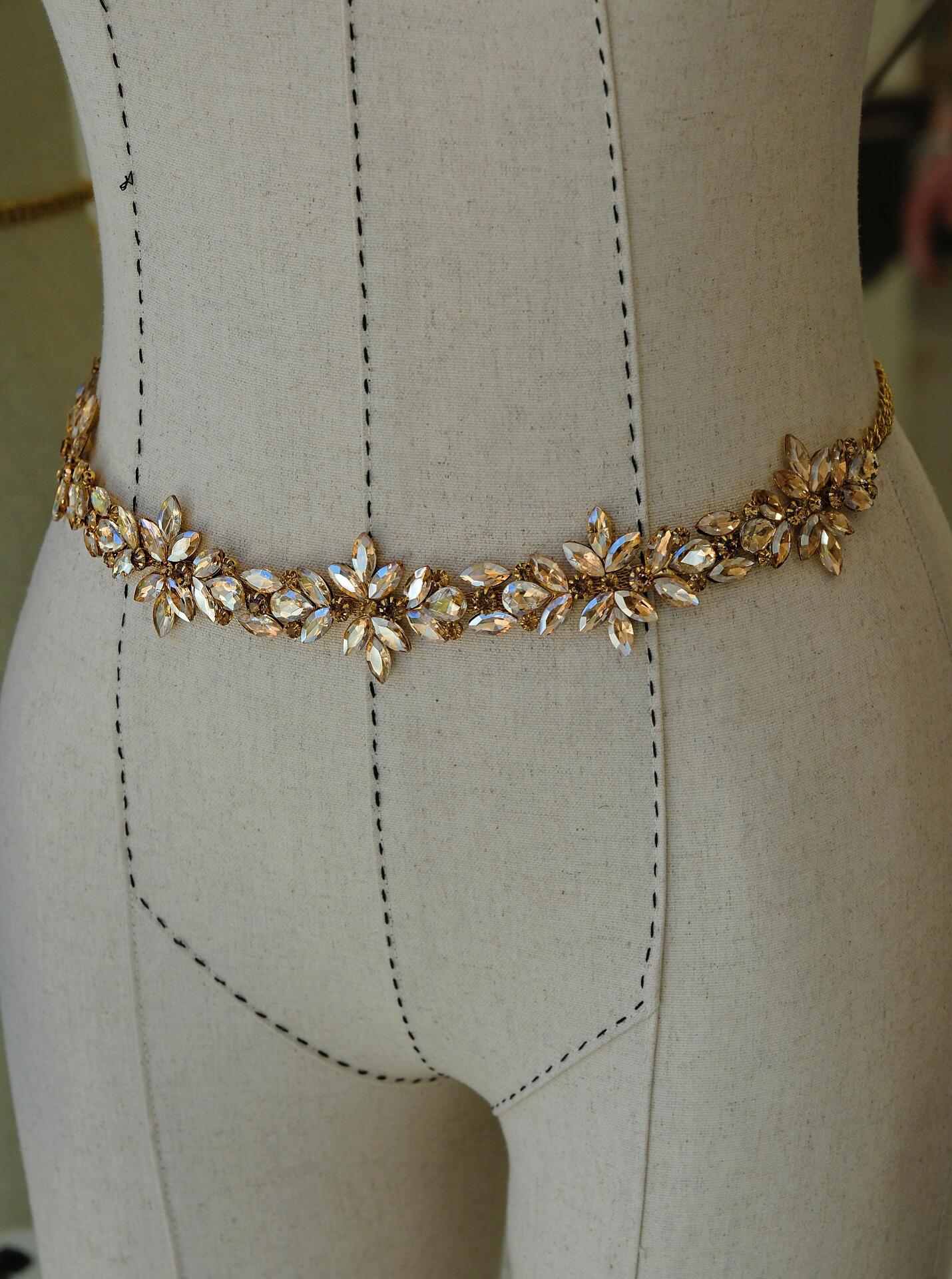 Gold/silver waist ornament/belt