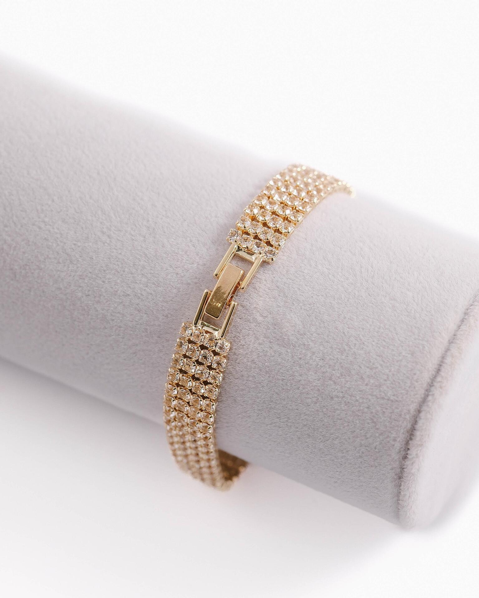 Gold bracelet with crystals