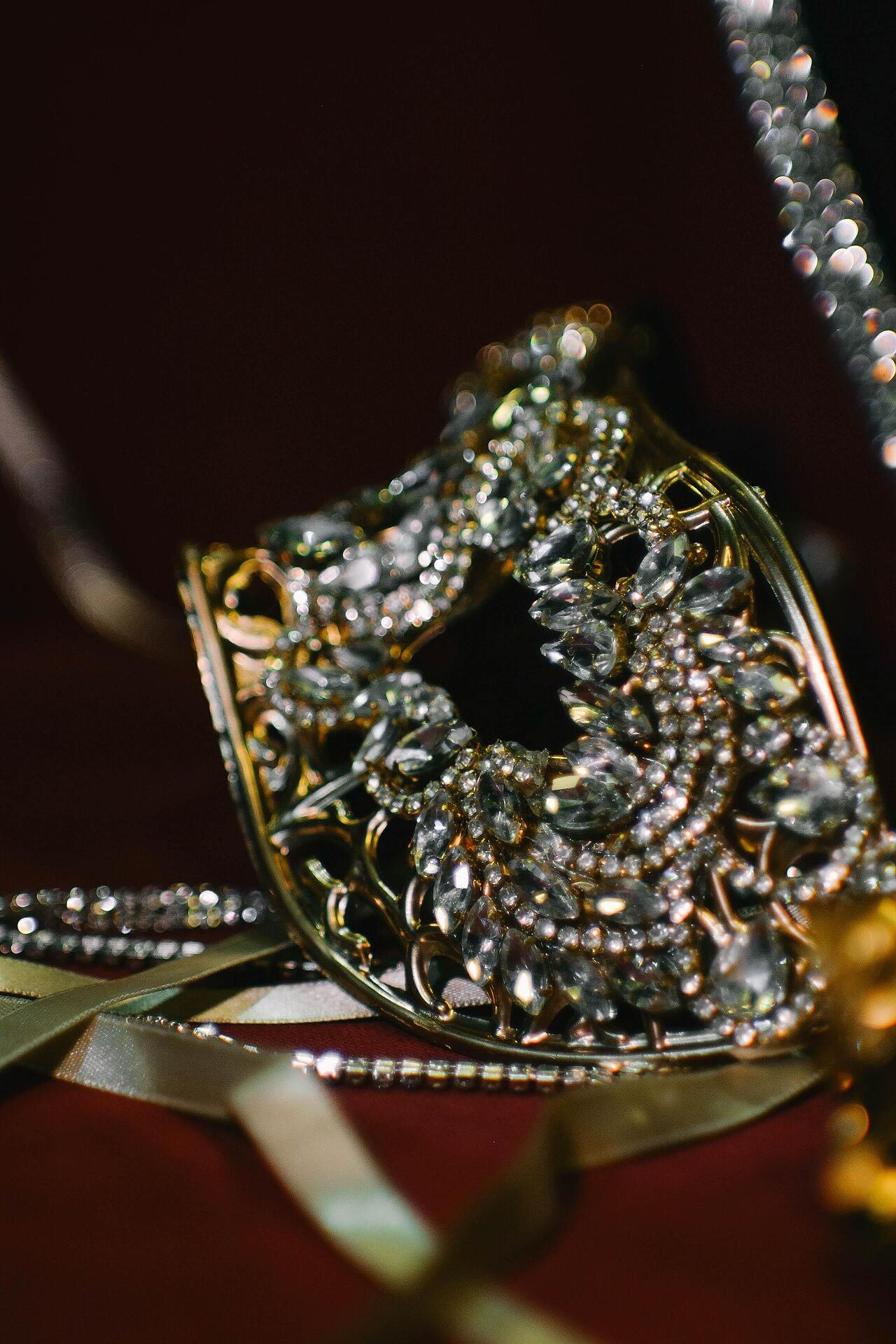 Golden stage mask with stones: Masquerade