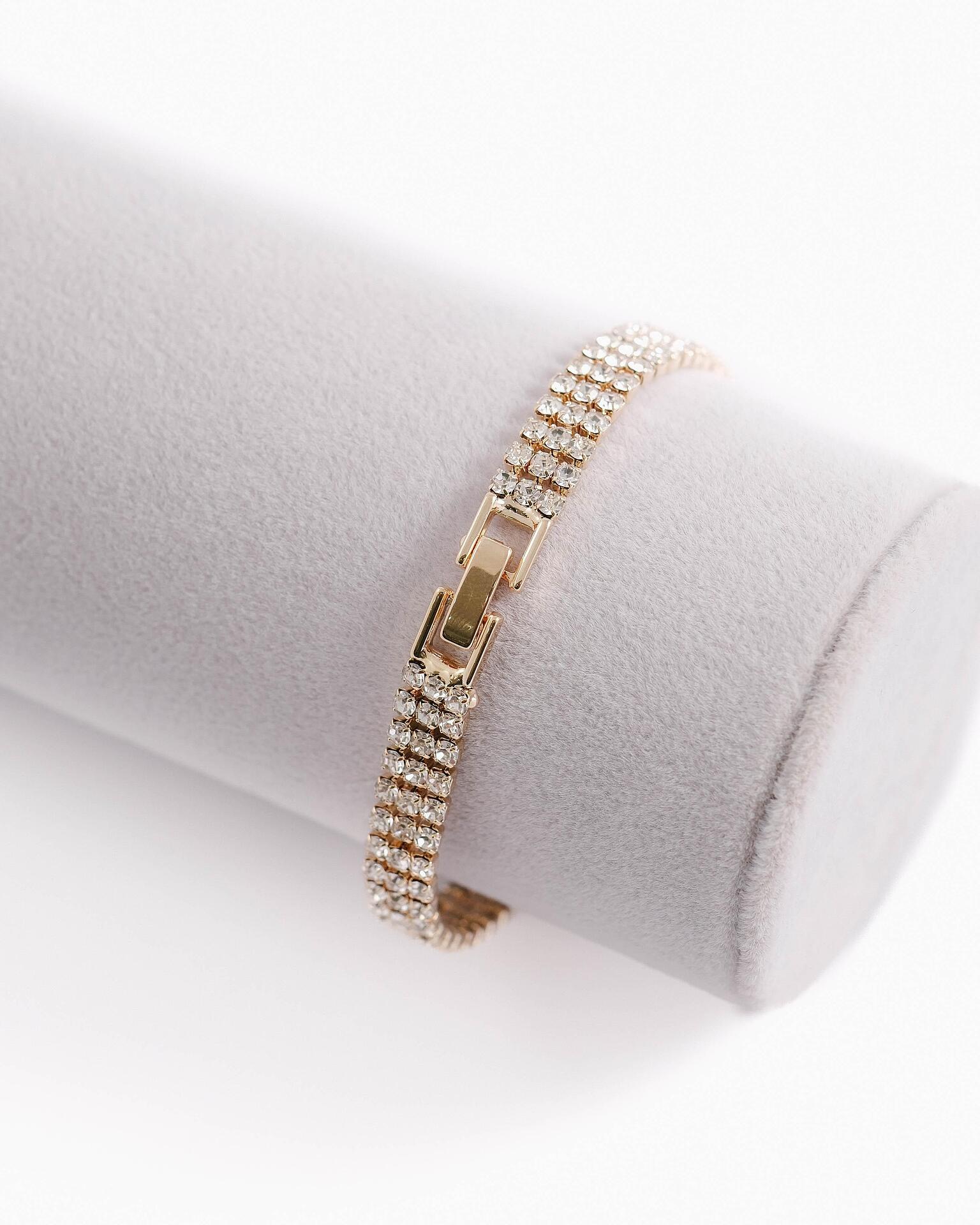 Thin gold bracelet